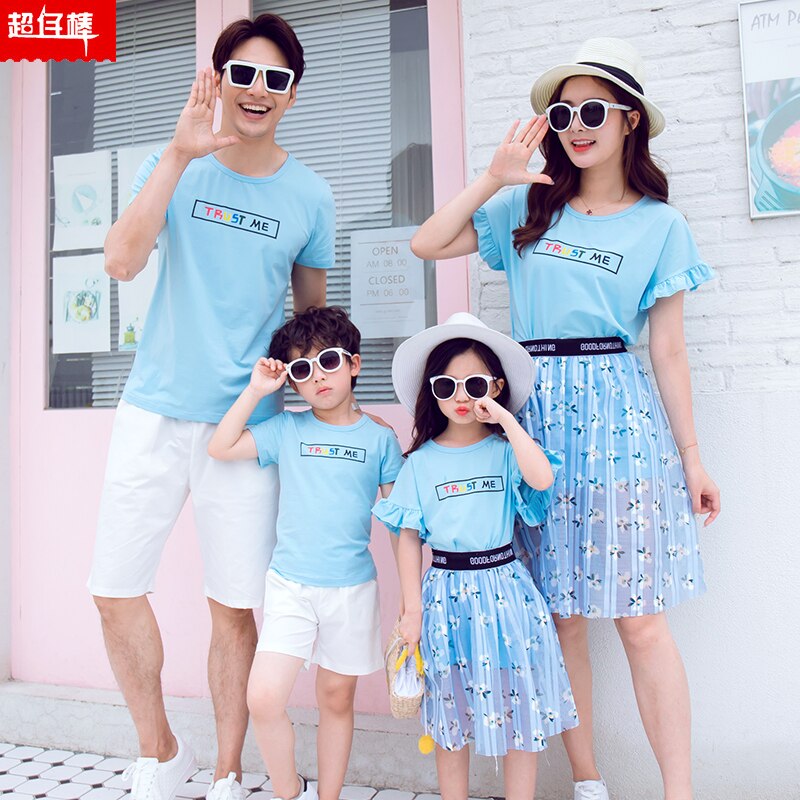 Mother and Daughter Dress Lace Mesh Tutu Skirt Mommy and Me Wedding Dress Clothes  Father Infant Baby Son Family Maching Outfits